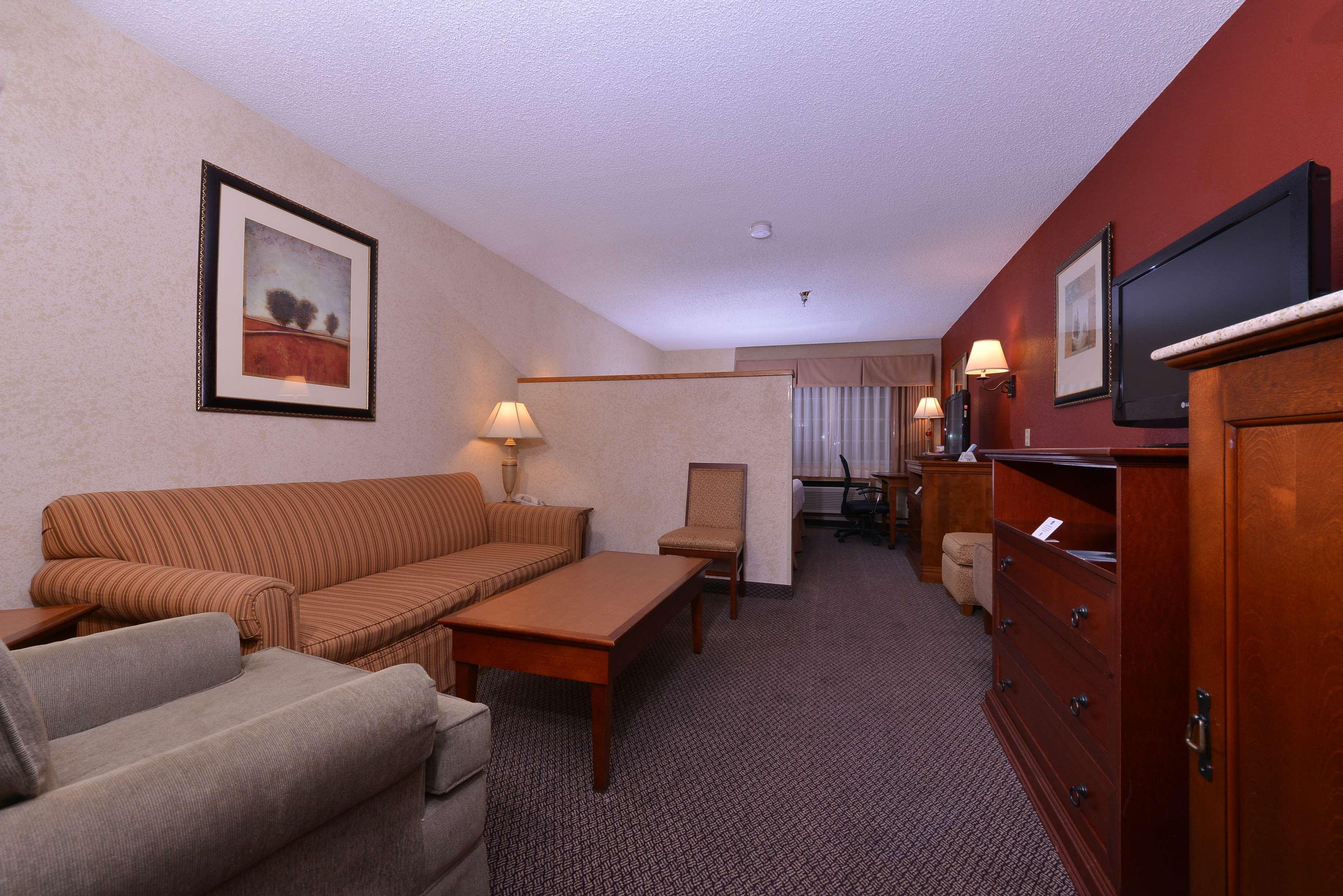 Best Western Plus Rama Inn Redmond Exterior foto